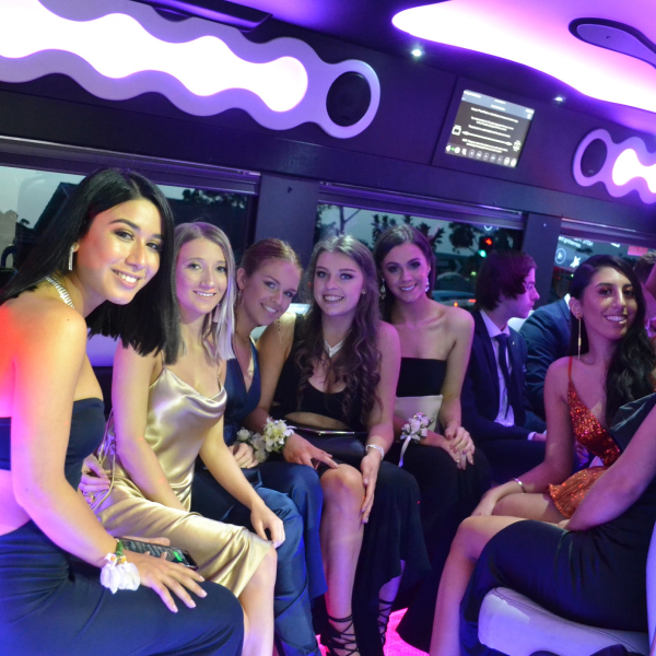Prom Limo Services in Dallas, TX